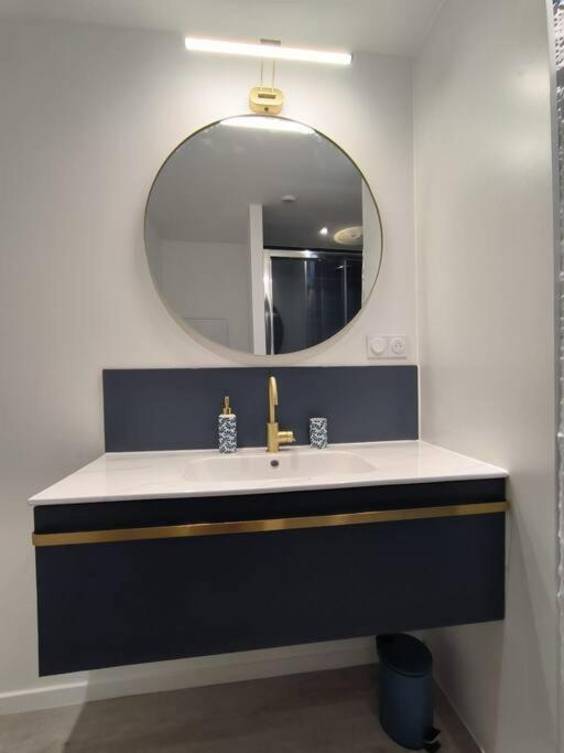T2 -55M2- Elegant Et Chaleureux Lejlighed Montbrison Eksteriør billede